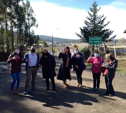 28 ABRIL - Hoy junto a los Concejales de la comuna de Purén, Frann Barbieri y Nieves Durán, la directiva JJVV Caupolicán, Purén, nos reunimos para abordar el estado del camino rural, conectividad vial y el sistema de alcantarillado.  Seguimos trabajando en terreno para aportar a la calidad de vida de los vecinos del sector.