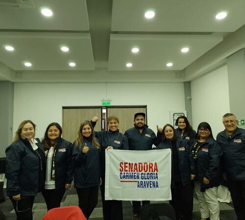 22 ABRIL - ¡GRAN JORNADA DE TRABAJO!  Hoy junto a mi equipo de gestores territoriales sostuvimos una importante reunión de trabajo para potenciar el trabajo en la zona y así aportar de a la comunidad. Estamos muy entusiasmados por realizar una gran labor cada uno de los vecinos de La Araucanía.